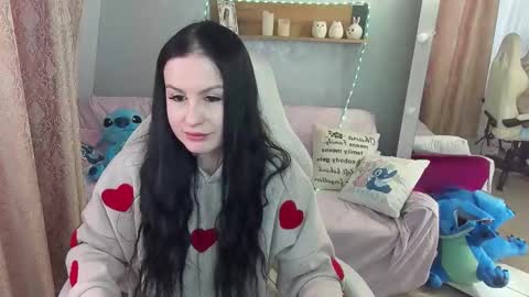 Snapshot of amberdismond chatting on 02-02-26, 06:56 Anna online show from 02-02-26, 06:56