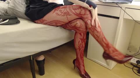 Amber online show from 04-26-26, 07:33