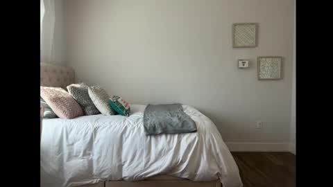 Amber online show from 02-06-26, 09:18