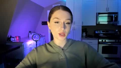 Snapshot of amberkinsley chatting on 03-14-26, 06:30 amberkinsley online show from 03-14-26, 06:30