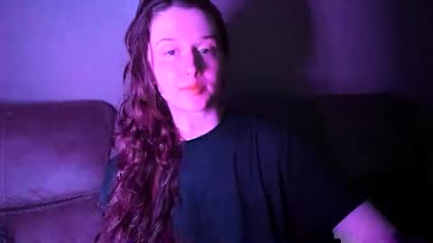 Snapshot of amberkinsley chatting on 04-13-26, 06:30 amberkinsley online show from 04-13-26, 06:30