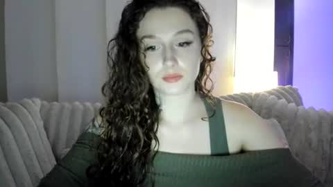 Snapshot of amberkinsley chatting on 07-02-26, 05:35 amberkinsley online show from 07-02-26, 05:35