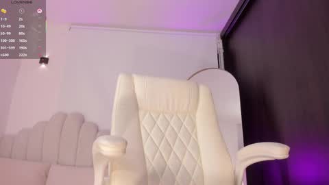 Amber  online show from 04-28-26, 02:27