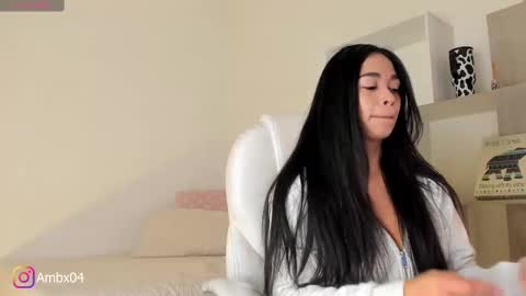 Amber online show from 11-06-25, 11:33