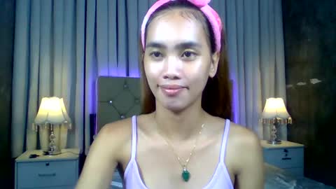 Snapshot of amberpleasure chatting on 02-06-25, 09:53 - DONT FORGET TO FOLLOW AND GIVE ME THUMBS UP online show from 02-06-25, 09:53
