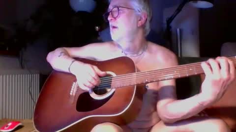 Amberr11 online show from 12-02-25, 11:45