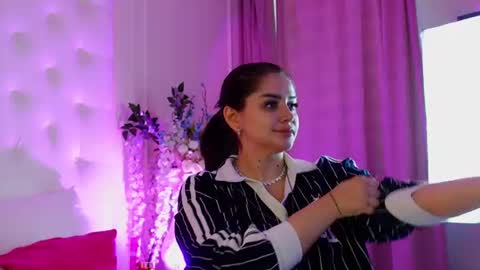 Amberseyes online show from 06-13-26, 09:51