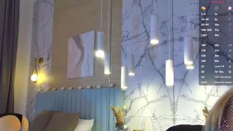 Snapshot of ambershays chatting on 02-25-25, 09:46 Amber online show from 02-25-25, 09:46