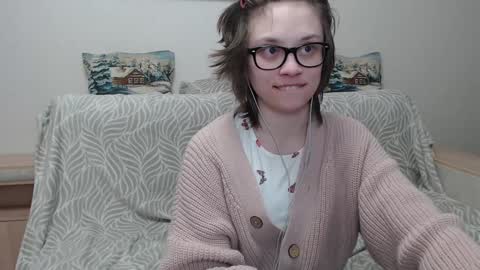 Amber online show from 12-29-24, 03:54