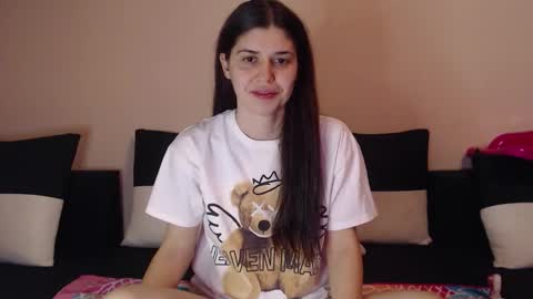 Snapshot of ambersweetiee chatting on 01-18-26, 05:28 Amber online show from 01-18-26, 05:28