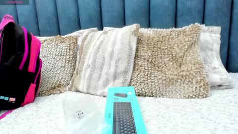 Amber online show from 02-17-25, 04:09