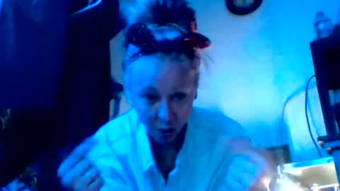 Snapshot of ambionce chatting on 06-16-26, 07:05 ambionce online show from 06-16-26, 07:05