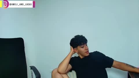 Snapshot of ameli_and_lucas chatting on 12-28-24, 03:47 Amelia  Lucas online show from 12-28-24, 03:47