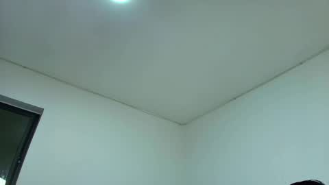 Snapshot of ameli_and_lucas chatting on 01-07-25, 03:03 Amelia  Lucas online show from 01-07-25, 03:03