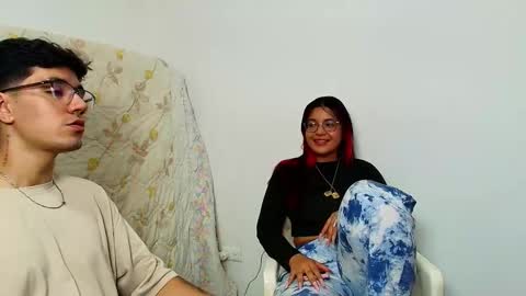 Snapshot of ameli_and_lucas chatting on 03-12-25, 05:02 Amelia  Lucas online show from 03-12-25, 05:02