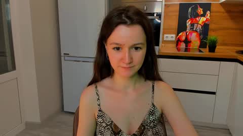 Eileen online show from 01-27-25, 04:01