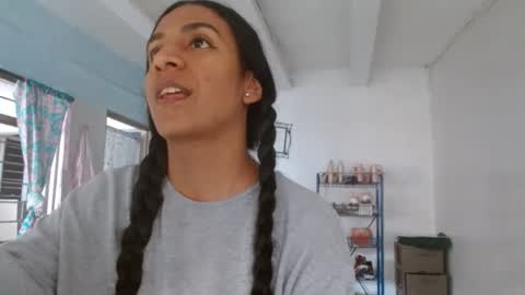 amelia  online show from 10-01-25, 03:18