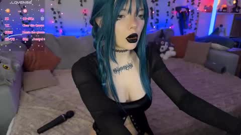 Snapshot of amelia_aley_ chatting on 12-16-25, 11:04 Amelia Aley online show from 12-16-25, 11:04