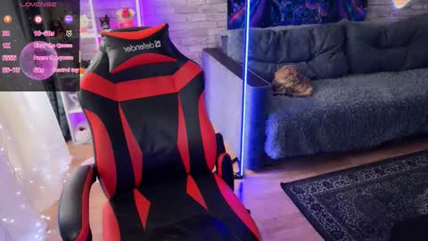 Snapshot of amelia_aley_ chatting on 02-05-26, 10:53 Amelia Aley online show from 02-05-26, 10:53