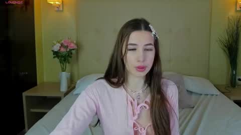 Snapshot of amelia_mee chatting on 12-03-25, 08:56 amelia_mee online show from 12-03-25, 08:56