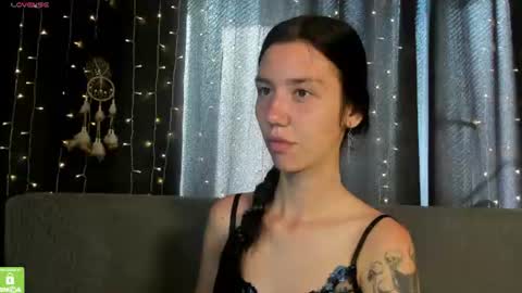 Anna online show from 07-06-26, 01:35