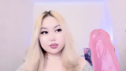 Snapshot of amelia_sunlight chatting on 12-26-24, 11:35 Amelia online show from 12-26-24, 11:35