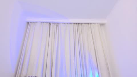 Snapshot of amelia_sunlight chatting on 03-07-25, 01:09 Amelia online show from 03-07-25, 01:09