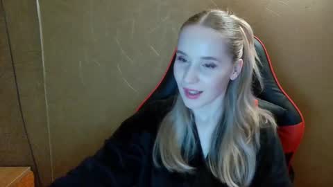 Amelia  online show from 06-06-26, 07:07