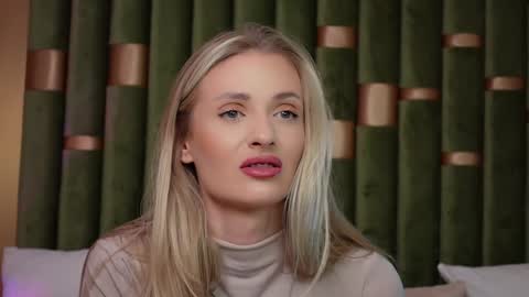 Amelia online show from 01-06-25, 10:24