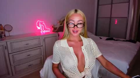 Ameli online show from 05-10-26, 01:49