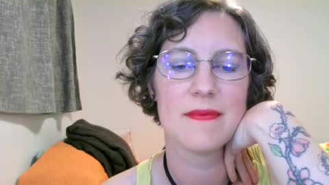 Ameliaishka online show from 06-18-26, 04:13
