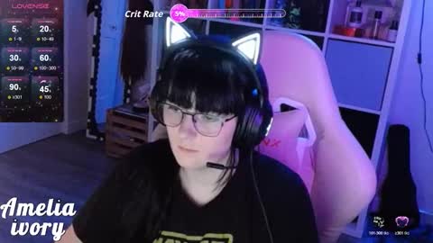 Snapshot of ameliaivory chatting on 11-20-25, 05:18 ameliaivory online show from 11-20-25, 05:18