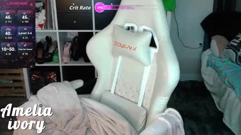 Snapshot of ameliaivory chatting on 01-06-26, 04:16 ameliaivory online show from 01-06-26, 04:16