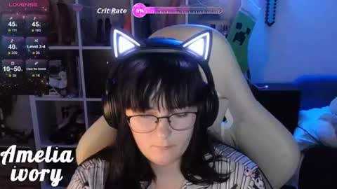 Snapshot of ameliaivory chatting on 06-16-26, 06:05 ameliaivory online show from 06-16-26, 06:05