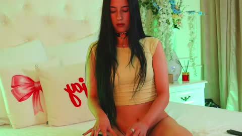 AmeliaJune online show from 04-30-26, 09:41