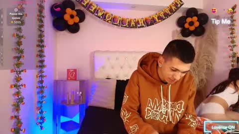 Snapshot of amelialoveace chatting on 10-17-25, 01:03 amelialoveace online show from 10-17-25, 01:03