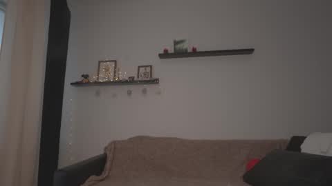 Amelia   online show from 03-09-25, 03:16