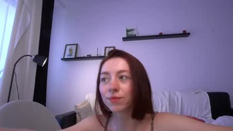 Snapshot of ameliamber0 chatting on 07-30-26, 02:05 Amelia online show from 07-30-26, 02:05