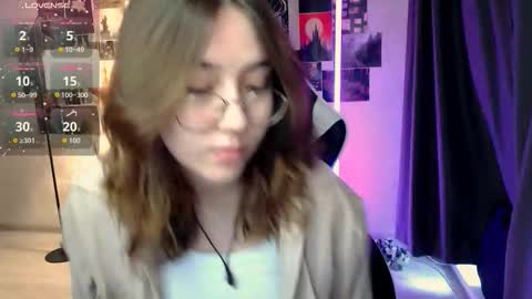 Amelia online show from 09-27-25, 07:24