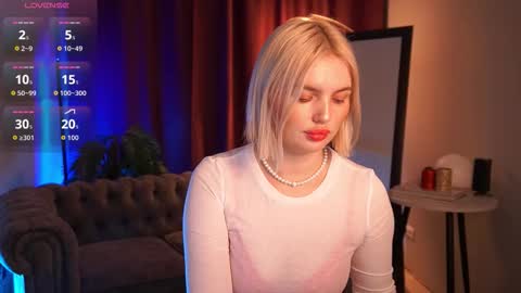 Snapshot of ameliawells chatting on 11-20-25, 05:51 Amelia online show from 11-20-25, 05:51