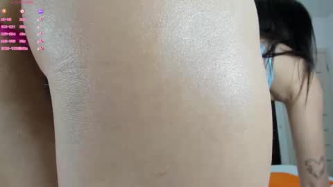 amelie_25 online show from 11-08-25, 11:25