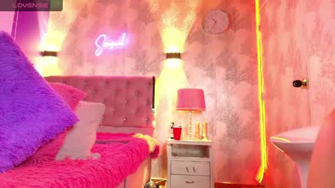 Amelie online show from 03-14-26, 02:44