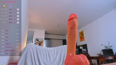 Snapshot of ameliefiry chatting on 06-19-26, 08:07 Amelie online show from 06-19-26, 08:07