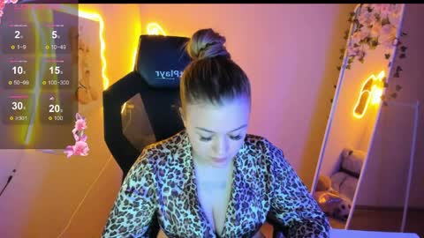 Amelie online show from 04-09-26, 06:24