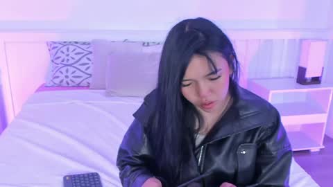 Snapshot of amelii_gh chatting on 04-15-26, 11:39 Ameli online show from 04-15-26, 11:39