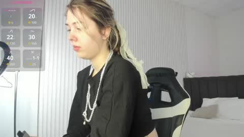 Ameliia castro online show from 06-26-26, 03:22