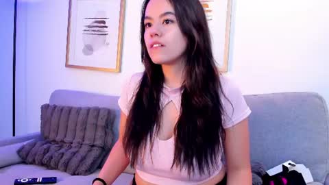 Snapshot of ameliiaa__ chatting on 06-11-26, 12:25 Amelia online show from 06-11-26, 12:25
