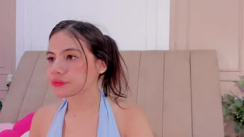 Amelia online show from 04-26-26, 10:51