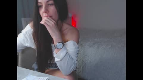 amelinamersi online show from 09-16-25, 05:25