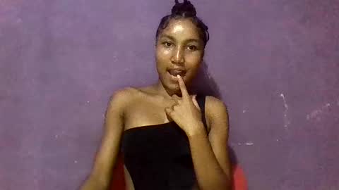 amelisy20005 online show from 01-07-26, 04:53